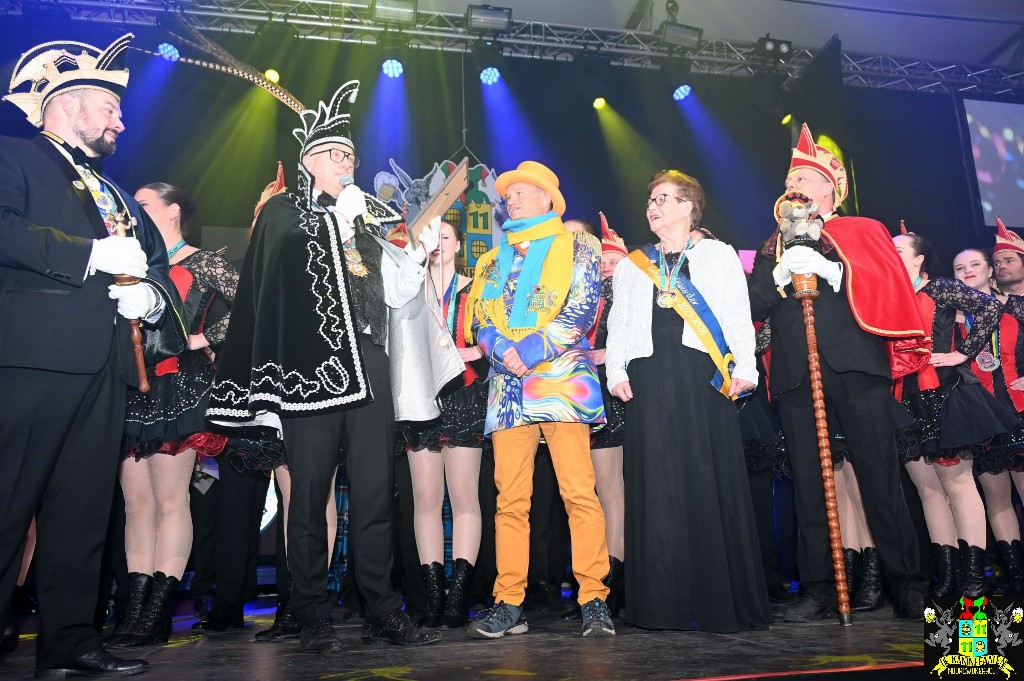 ../Images/Seniorencarnaval 2026 029.jpg